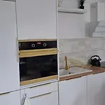 Przyjazny *
