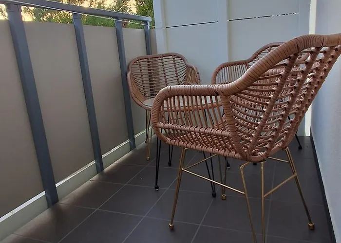 Przyjazny شقة رشيشوف