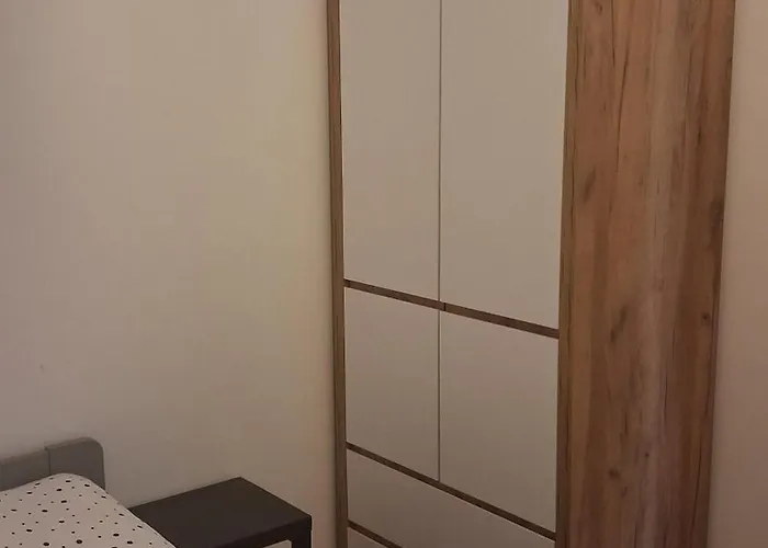 Przyjazny شقة رشيشوف